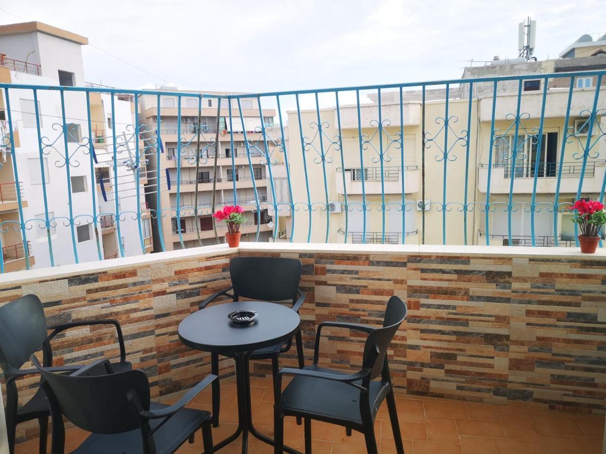 Riviera Deluxe Apartments Vlorë Extérieur photo