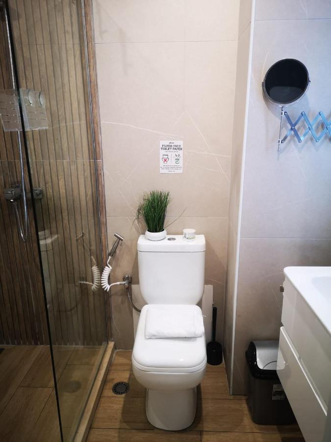 Riviera Deluxe Apartments Vlorë Extérieur photo