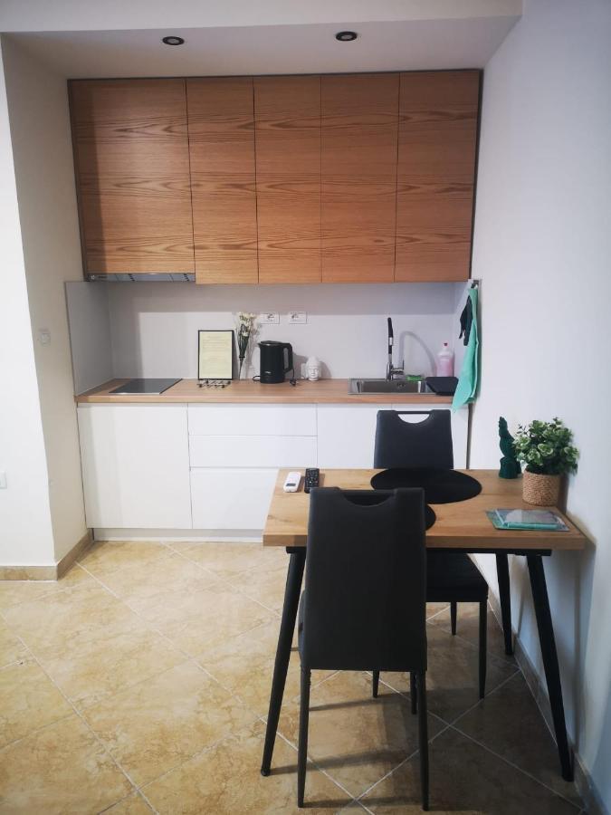 Riviera Deluxe Apartments Vlorë Extérieur photo